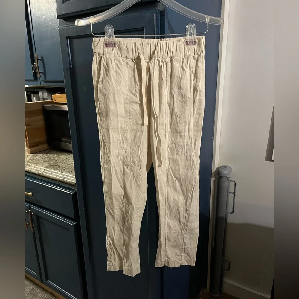 Babaton aritzia linen